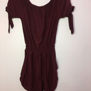 ✨Burgundy Red Romper✨